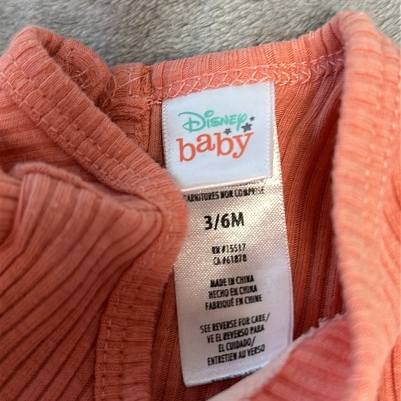 Disney & H&M - 2 piece set. Size 3-6 months - Picture 3 of 5
